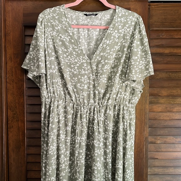 BloomChic Sage Green Floral Dress - Picture 3 of 9